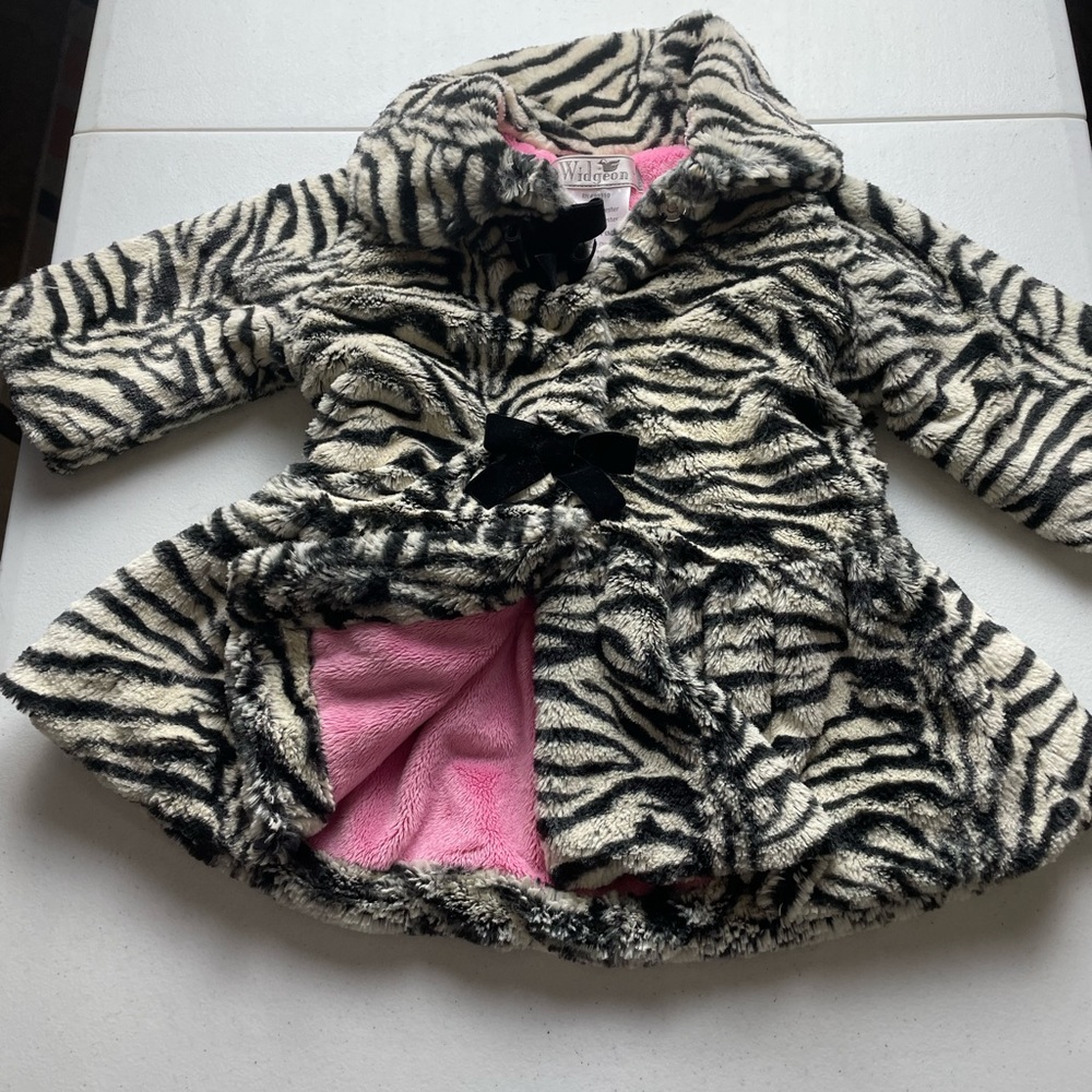 Wideon Animal Print Toddlers Faux Fur Coat Size 12 months